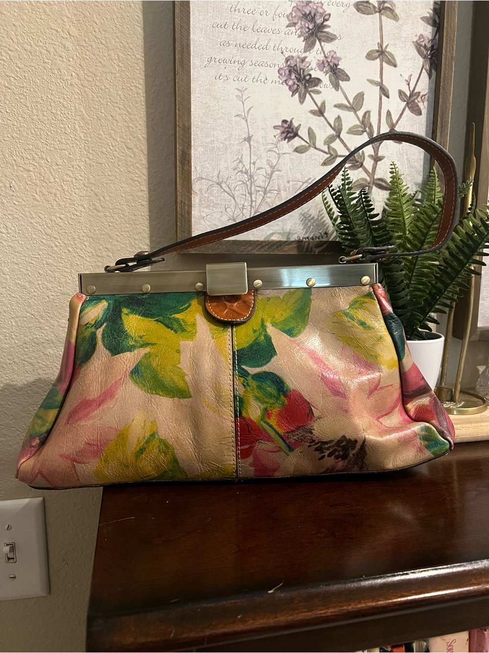 Patricia Nash Multicolor Floral Leather Frame-Top Shoulder Bag